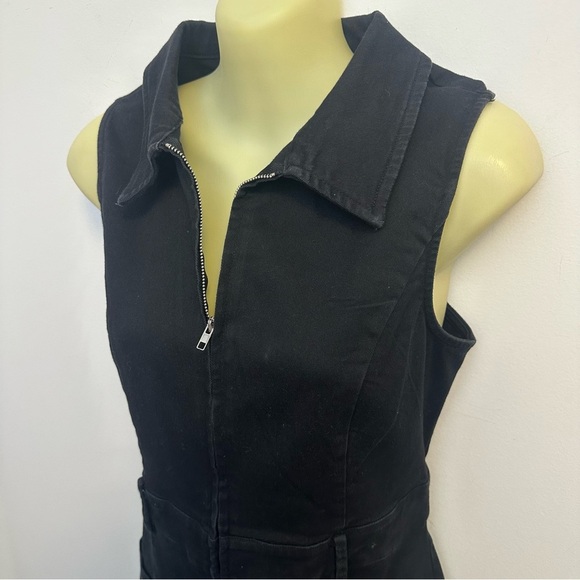 Blue Blush Black Sleeveless Mini Dress - Picture 5 of 8